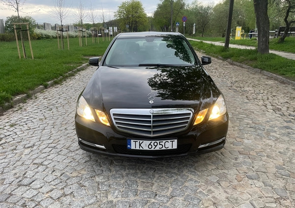 Mercedes-Benz Klasa E cena 52400 przebieg: 175000, rok produkcji 2012 z Kielce małe 436